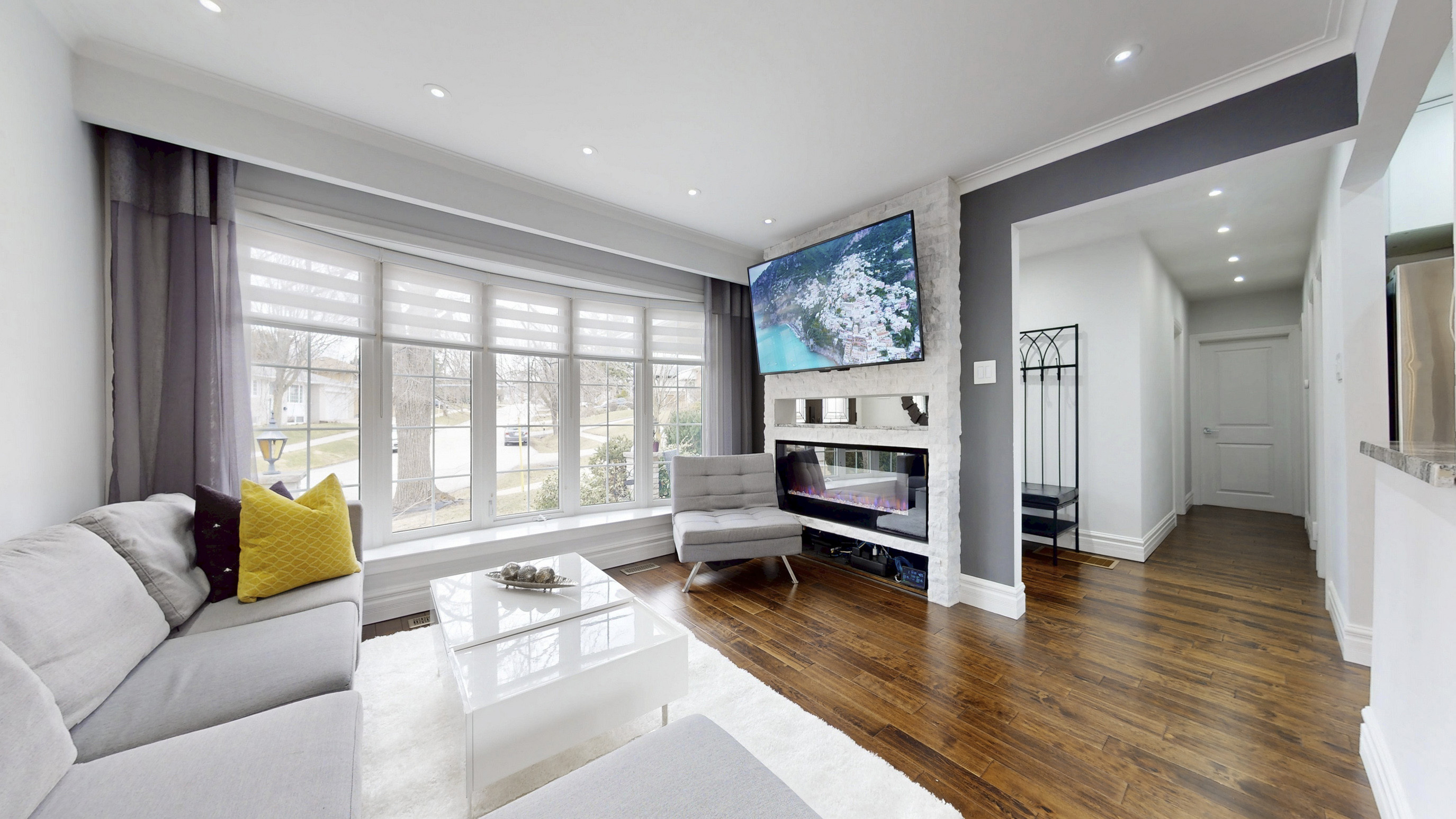 Interior accent detail at 25 McManus Rd